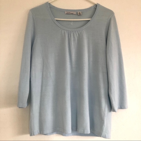 Luxe 360 by Mercer Street Studio Blue knit Top - Picture 1 of 7